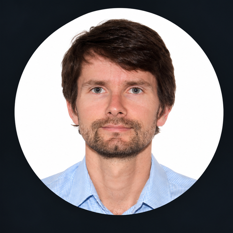 PhDr. Jan Válek – prednášajúci na konferencii Digitálne trendy v AI 2026